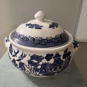 Churchill Blue and White Ceramic Lidded Soup Bowl